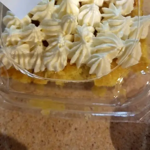 كيك الحليب بالزعفران حجم كبير