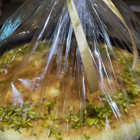 طلب زبونه كنافة بالمهلبية كبير