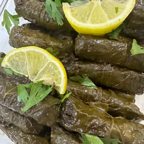 محشي ورق عنب ناطع يذوب بالفم الذ ورق عنب راح تذوقونه 🤍