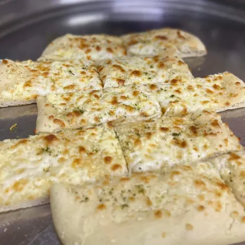 خبز بالتوم.🥖🧄🤍.