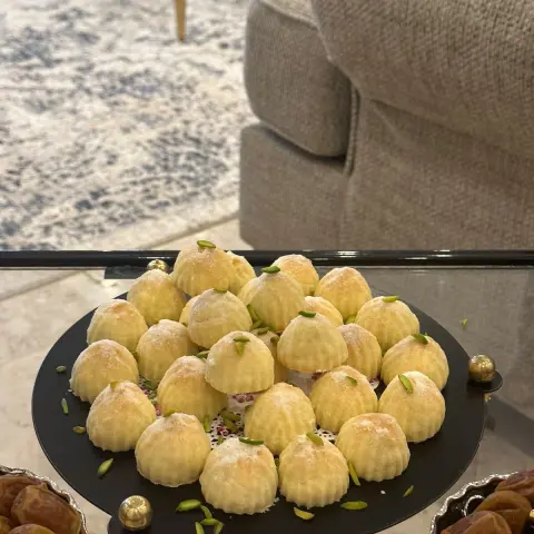 لذيذ وهش