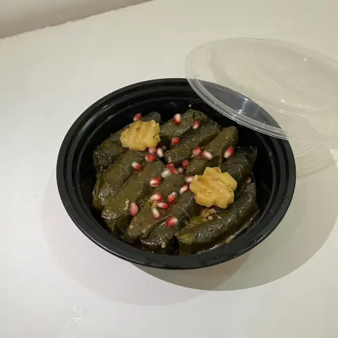 ورق عنب دبس رمان صغير ١٠ حبات ١٩ ريال وسط ٥٠ حبه ٩٠ ريال كبير ١٠٠ حبه ١٨٥ ريال