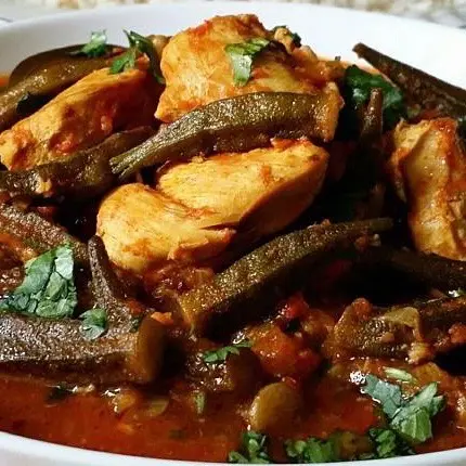 بامية دجاج