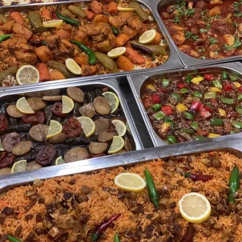 بوفيه مشكل سخان الكبير وسخانات صغيرة حسب طلب زبون كرات البطاطس و داودباشا وكبسة ارد بإنواعه ومحاشي مشكلة