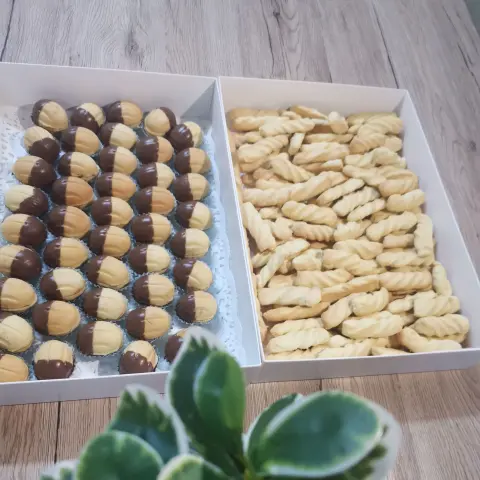 بسكوي أصابع وجوزيه