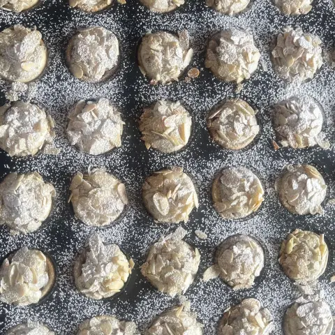 تارت التمر بالبيكان