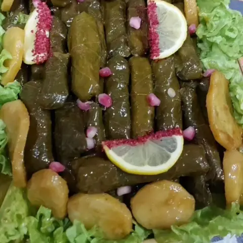 ورق عنب يتوفر سبايسي وعادي