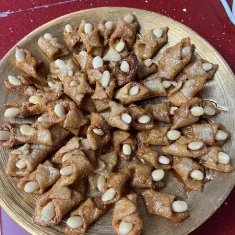 إسمها البلغة شبيها بالشباكية