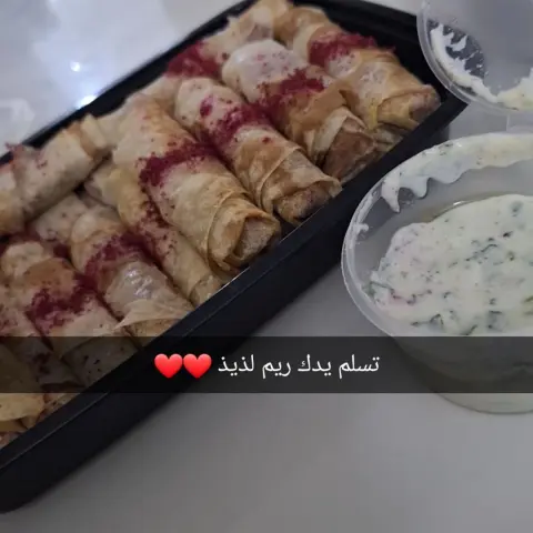 والله يجنن جربوه طعم الدجاج مع الخبز المقرمش والصوص لايفوتكم
