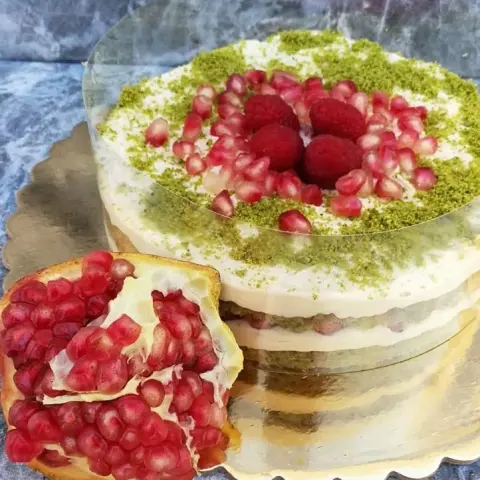 تشيز الرمان والفستق