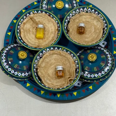 مصابيب بالسمن والعسل