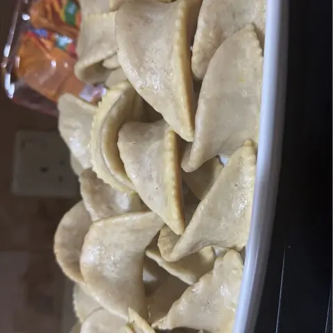 كعب الغزال باللوز