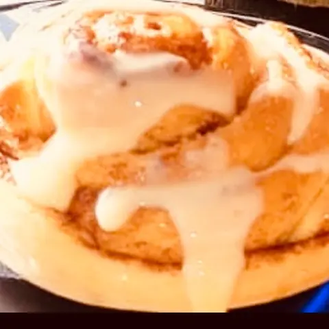 Cinnabon very special topping 4 pieces box 6 pieces box 8 pieces box 10 pieces box 12 pieces box