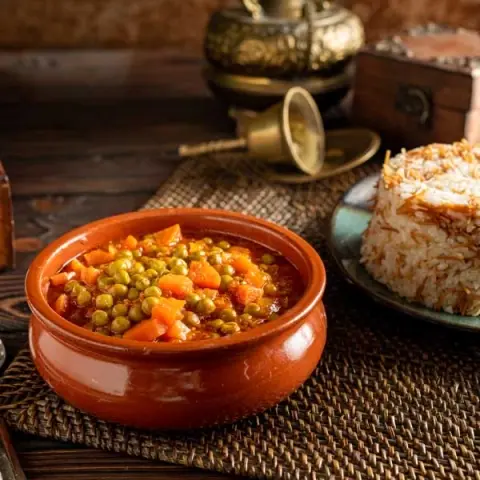 طاجن خضار بالحم