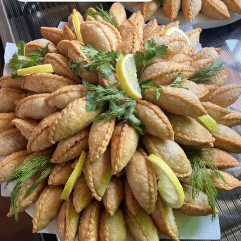 ام نايف