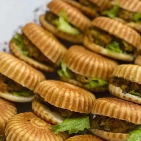 فطائر دجاج
