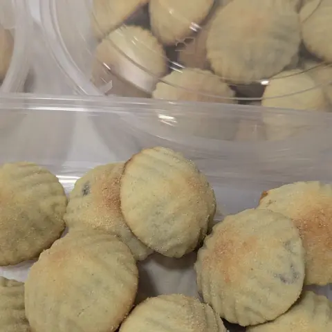 معمول بعدة حشوات ( تمر ، فستق ،جوز )