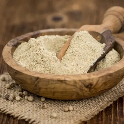 بهارات بيضاء منزليه