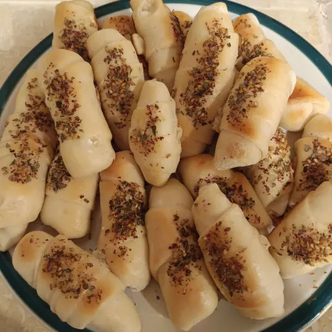فطائر جبنه الحبه بريالين