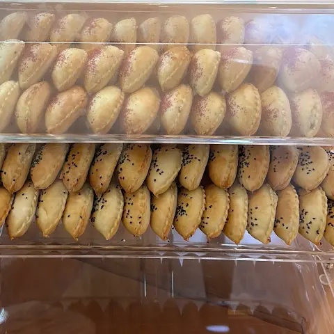 فطاير جبن ودجاج