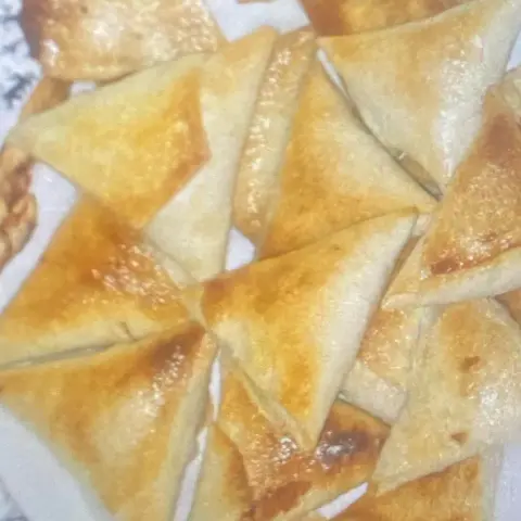 سمبوسة دجاج بالفرن
