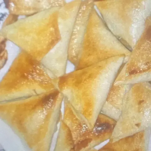 سمبوسة دجاج بالفرن