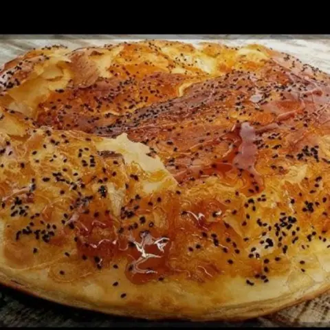 بنت الصحن مع العسل