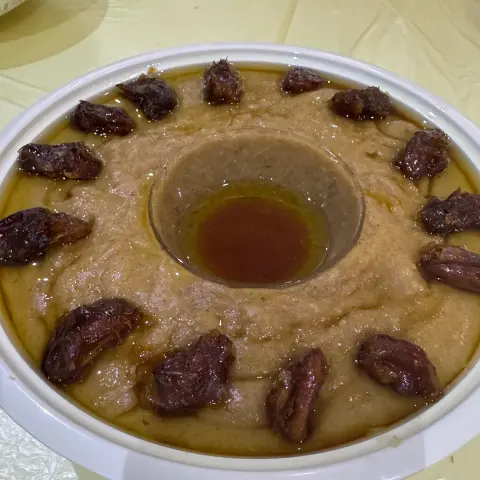 عريكة جنوبيه بالتمر والسمن والعسل