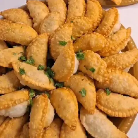 سمبوسه البف دجاج