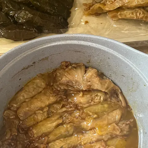 الذ ملفوف وورق عنب اراهن عليها بشهاده الزباين