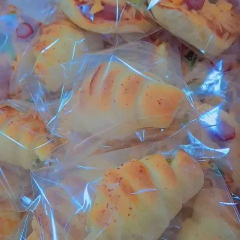 معجنات طرية وطازجه