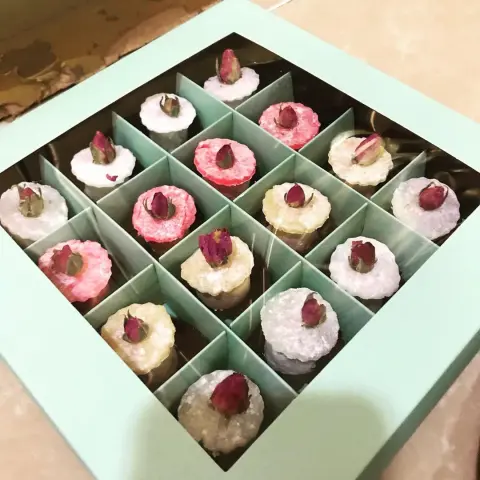 بالعافيه على قلبك حبيبتي وتشرفت بك❤️