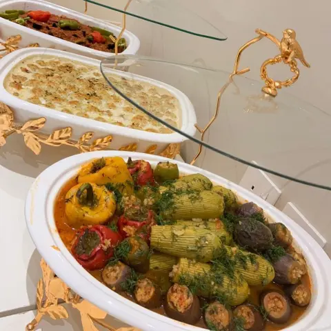 عليهم بألف عافيه