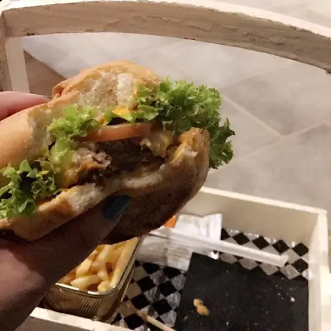 الشهر مبارك نستقبل طلباتكم في الشهر الكريم ❤️