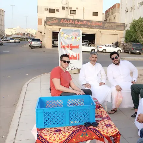نورنا مدير بنك سامبا ماجد عينوسه ❤️ شرفونا في موقعنا على شارع الامير محمد بن عبدالعزيز بعد بلدية أحد أو افتح خرائط قوقل واكتب سوبيا الغلام عمدة التاجوري وتعال جربها #سوبيا #سوبيه #سوبيا_دايت #دايت #رجيم #ستيفيانا #سكر_ستيڤيانا #رمضان_كريم #سوبيا_الغلام #سوبيا_بيضا #سوبيا_المدينة #المدينة_المنورة_الآن #سوبيا_رمضان #المدينة_المنورة #سوبيا_الغربية #رمضان_2019 #رمضان_المدينه #سوبيتنا_غير_في_شهر_الخير
