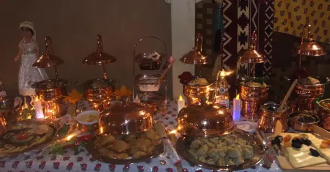 تعتيمة لعشر اشخاص