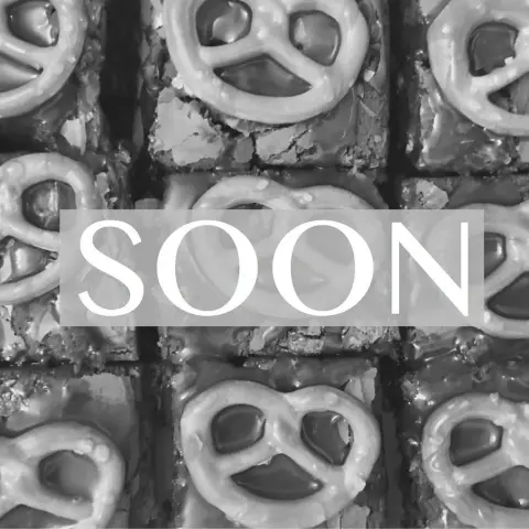 ✨ . . #baking#bake#bakery#fruit#dessert#chocolate#brownies#instafood#kitchen#recipe#foodie#foodporn#sweetlover#foodlover#yummy#lalunepastry