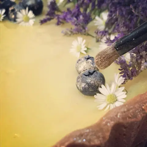 Its all about the DETAILS نهتم بأدق التفاصيل ✨ . #baking#bake#bakery#fruit#dessert#tart#instafood#kitchen#recipe#foodie#foodporn#sweetlover#foodlover#yummy#lalunepastry#lemontart