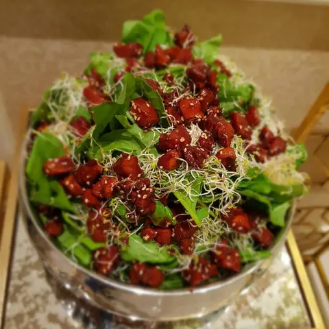 #جرجير بالدجاج والسمسم