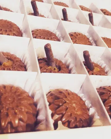 عوافي يارب #حلوياتي #حب #حلى #استراحة #مناسبات #حلى_قهوة #اجتماع #معلم #معلمات #مدرسة #مدارس#دام_عزك_ياوطن #دام_عزك_يا_وطن️ #دام_عزك_ياوطن
