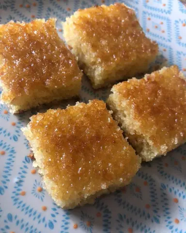 بسبوسة موزونة تصوير احدى العميلات