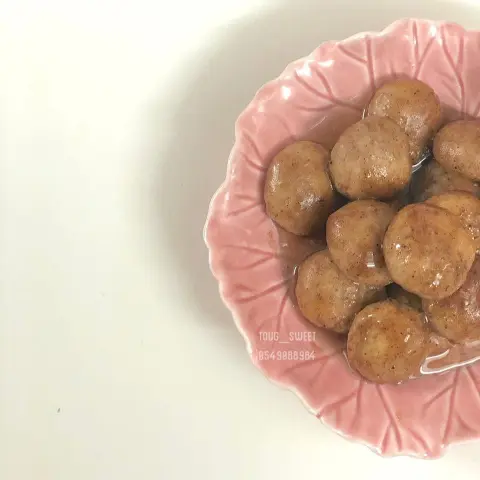 تم إضافه منتج جديد ميني كليجاا .. . . . . . . #ميني #ميني_كليجا #ميني_كليجه #غريبه #غريبه_بالحليب #غريبه_باللوز #اسر_منتجه #غريبه_سادة #الغريبه #الرياض #الشفا #السويدي #كليجا #كليجه_العيد #كليجا_القصيم