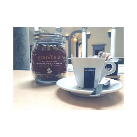 Made with love & Totally addictive !! Coffee Flavoured Granola made with lavazza coffe &almond جرانولا بنكهة القهوة و اللوز #granola#homemade_granola#coffee#lavazzacoffee