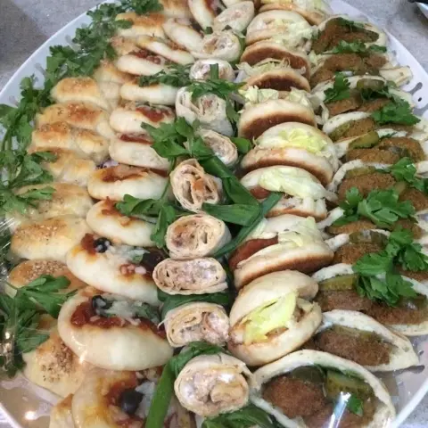 صينية فطائر مشكله