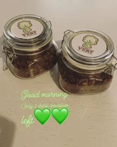 صباح الخير #granola #darkchocolate #healthyfood #healthybreakfast #jeddah #readytogo #organic