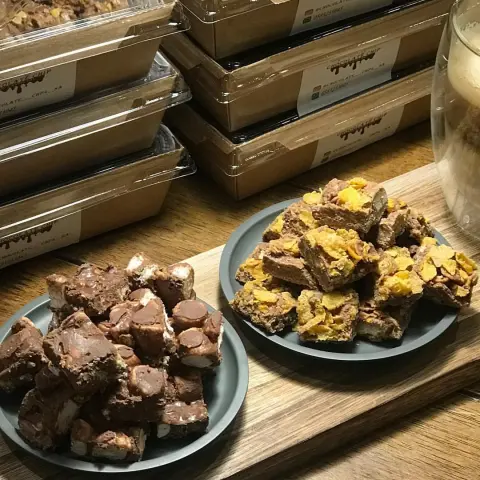 معمول جبن الكيري يذووووب بالفم