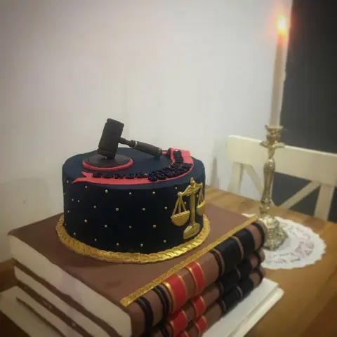 #تورته#مجسمات_تورت #ganash #fondantcake