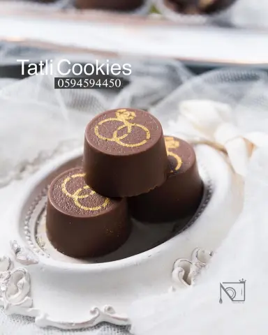 طباعه بالذهب .. العبارات حسب الطلب الطلب قبل المناسبه بيومين او اكثر #طباعه_بالذهب #اعراس #مناسبات #تقديمات #توزيعات_المدينه