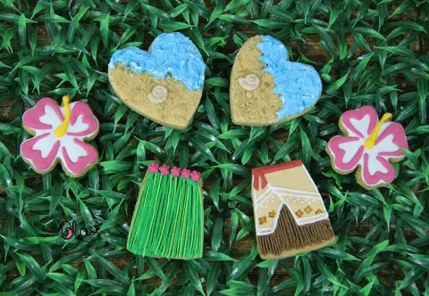 طلبية كوكيز ثيم موانا . .ألف عافية على أصحابها . .. . MOANA Cookies .. . . Every thing is edible . . ..#moana #heartoftafiti #moanacake #moanaparty #chocolatecoveredoreos #moanacookies #cookieart #disney #disneyland #fondantfigure #fondanttoppers #themedcookies #wedding #cakeblast #minioreos #توزيعات #مناسبات #كوكيز_جدة #كوكيز_مواليد #كوكيز_زواج_خطوبة #ديزني #موانا #كيك #كوكيز_مواليد_زواجات_حفلات_تخرج_ولجميع_المناسبات #كوكيز#كيك_بوب #كيك_بوبس #ميني_أوريو #كيك_بلاست