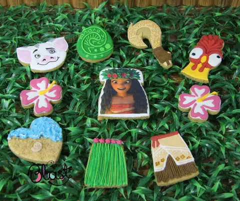 طلبية كوكيز ثيم موانا . .ألف عافية على أصحابها . .. . MOANA Cookies .. . . Every thing is edible .. . ..#moana #heartoftafiti #moanacake #moanaparty #chocolatecoveredoreos #moanacookies #cookieart #disney #disneyland #fondantfigure #fondanttoppers #themedcookies #wedding #cakeblast #minioreos #توزيعات #مناسبات #كوكيز_جدة #كوكيز_مواليد #كوكيز_زواج_خطوبة #ديزني #موانا #كيك #كوكيز_مواليد_زواجات_حفلات_تخرج_ولجميع_المناسبات #كوكيز#كيك_بوب #كيك_بوبس #ميني_أوريو #كيك_بلاست